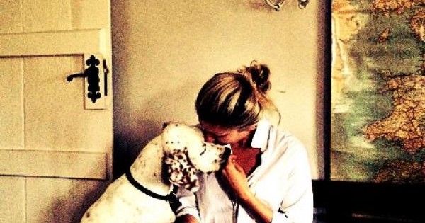 Κάν’το όπως… ο σκύλος σου! 6 μαθήματα ευτυχίας που μας δίνουν οι αγαπημένοι μας «φίλοι»