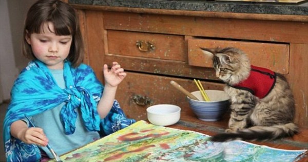 Πώς μια γάτα άλλαξε τη ζωή ενός 6χρονου κοριτσιού με αυτισμό [φωτό]